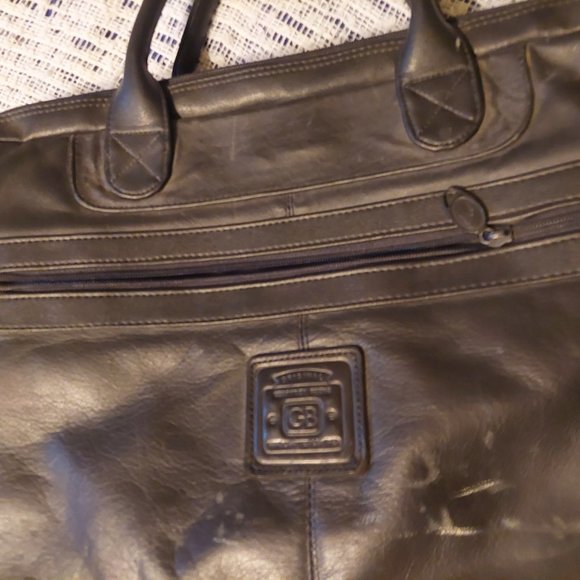 geoffrey beene attache - Picture 8 of 13